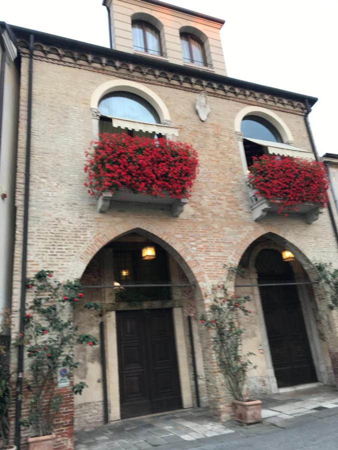 Cosy flat Lägenhet Treviso Exteriör bild