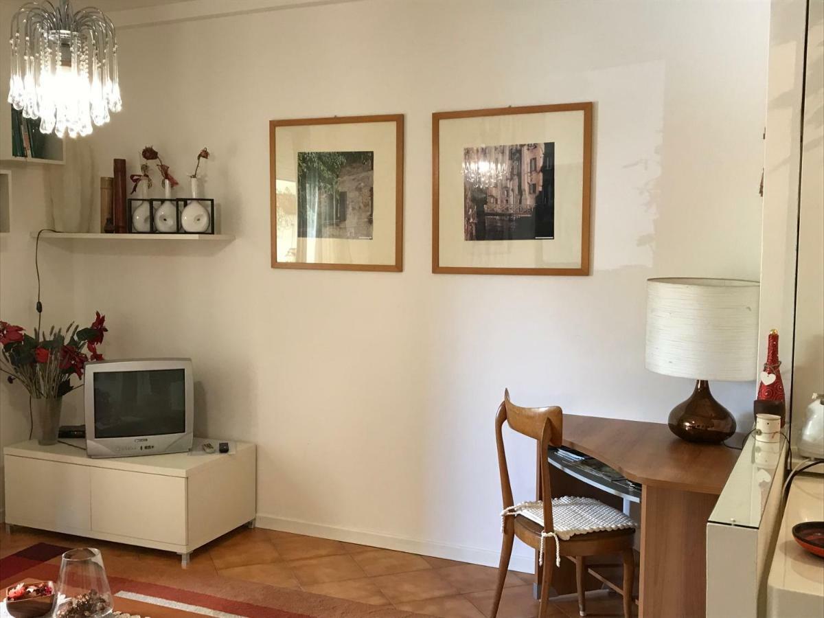 Cosy flat Lägenhet Treviso Exteriör bild
